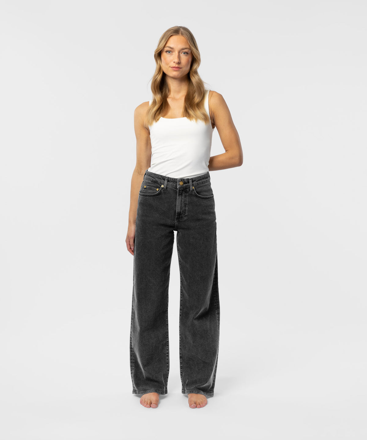 The Mia Jean - Washed Black