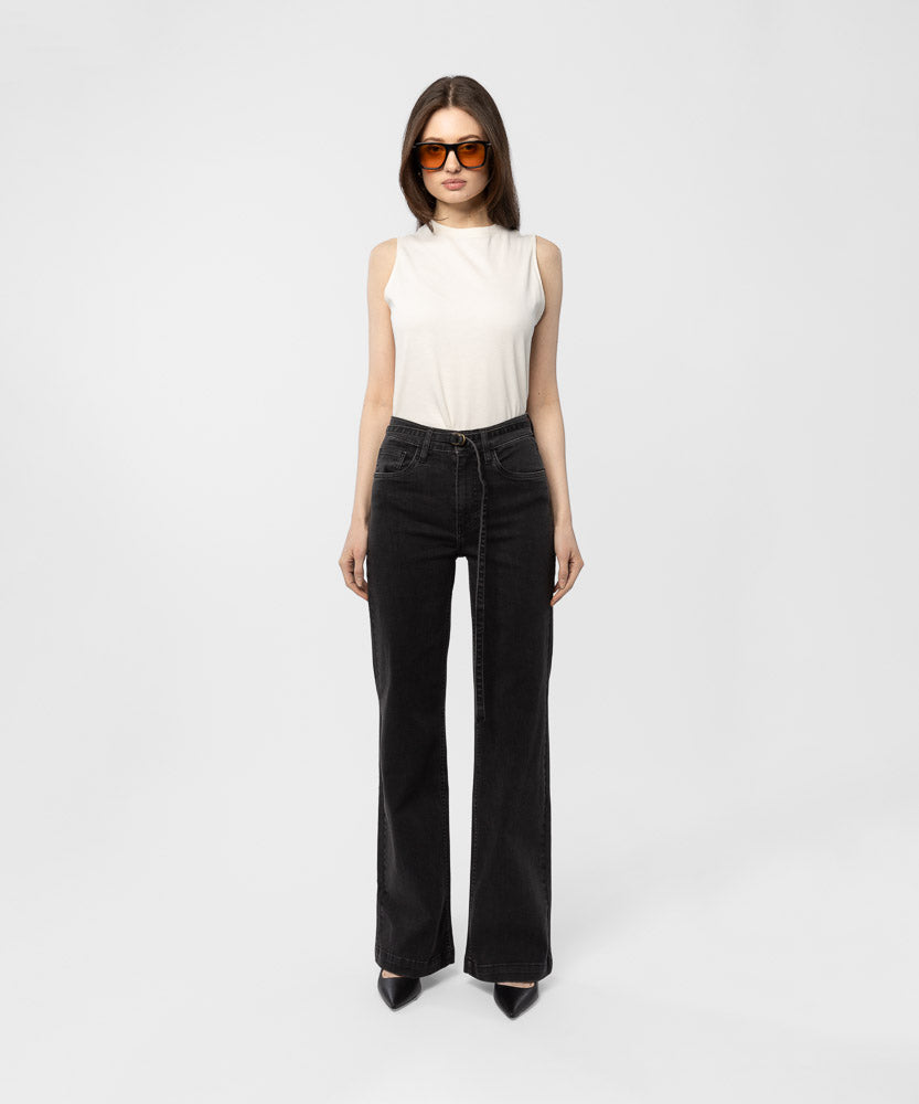 The Hennie Jean - Washed Black