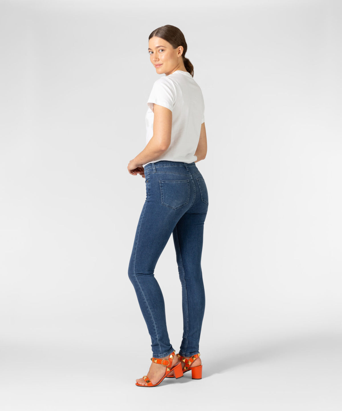 The Suzanne Jean - Middle Blue